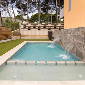 Aparthotel Albana Turistics L' Escala